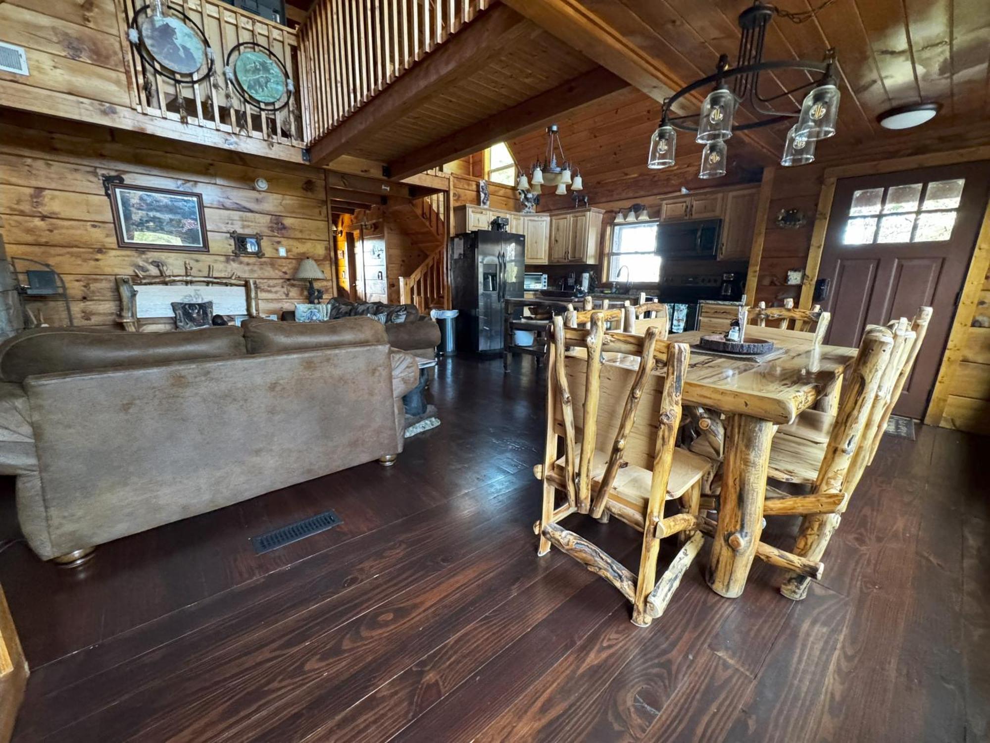 Bear Country Cabin Сивиървил Екстериор снимка